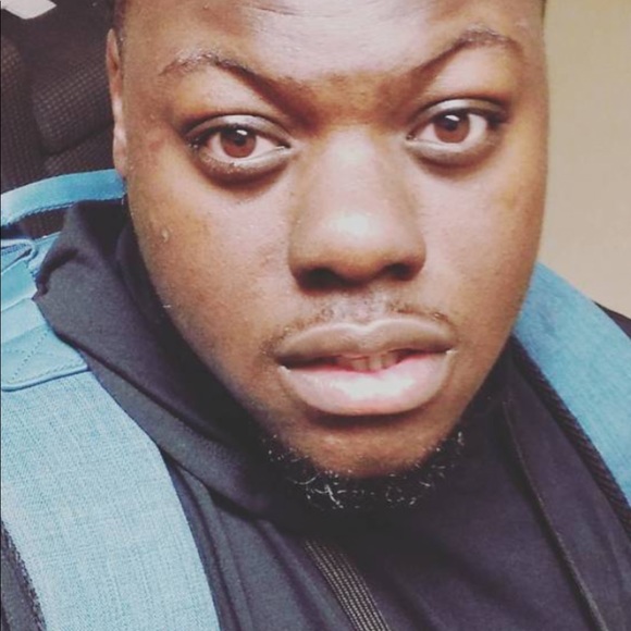 Meet your Posher, Andrew - Picture 1 of 1